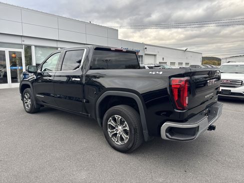 Used 2024 GMC Sierra 1500 SLT image 6