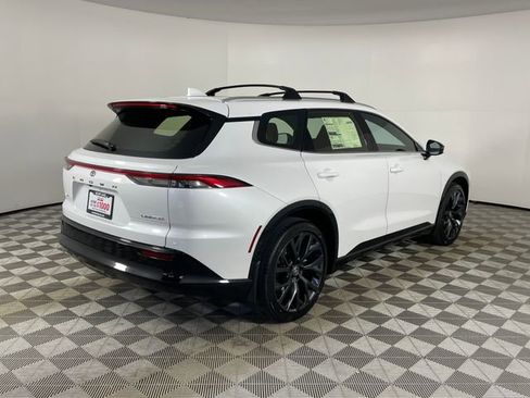 New 2026 Toyota Crown Signia w/ Advanced Technology Package image 24