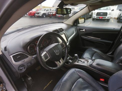 Used 2015 Dodge Journey Crossroad w/ Driver Convenience Group image 3