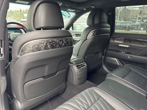 Used 2024 Genesis G90 3.5T image 44