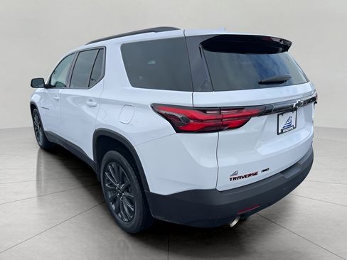 Used 2023 Chevrolet Traverse RS image 6