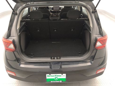 Used 2022 Hyundai Venue SEL FWD image 29