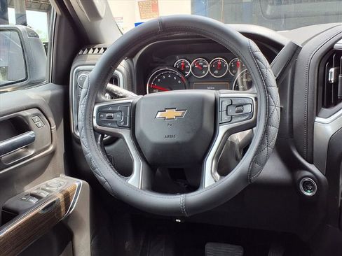 Used 2019 Chevrolet Silverado 1500 LT w/ Texas Edition AWD/4WD image 13