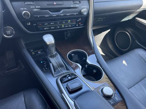 Used 2019 Lexus RX 350 AWD image 12
