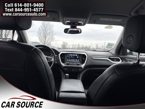 Used 2019 GMC Acadia SLT image 15