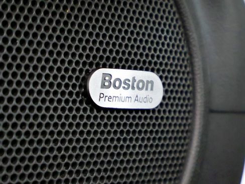 Used 2014 Chevrolet Camaro LT image 20