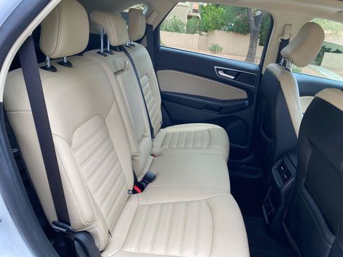 Used 2021 Ford Edge SEL w/ Convenience Package FWD image 48