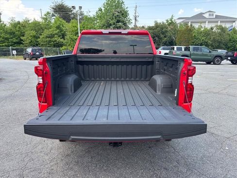 Used 2024 Chevrolet Silverado 1500 LT w/ Z71 Off-Road Package AWD/4WD image 26