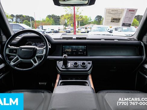 Used 2022 Land Rover Defender 110 X-Dynamic SE AWD/4WD image 28