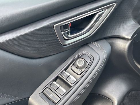 Used 2021 Subaru Forester Limited w/ Popular Package #3 image 10