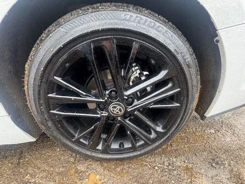 Used 2025 Toyota Camry SE image 25