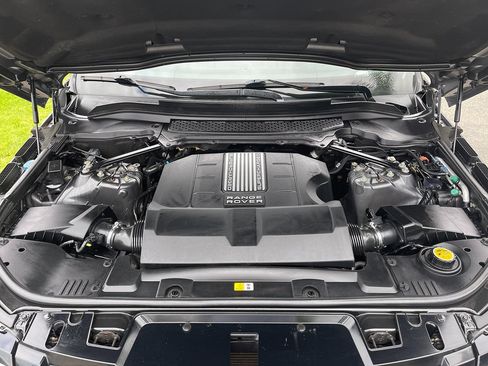 Used 2014 Land Rover Range Rover Sport HSE AWD/4WD image 35
