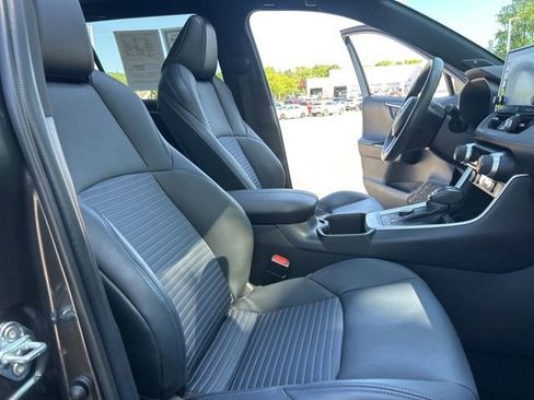 Used 2022 Toyota RAV4 XSE AWD/4WD image 15
