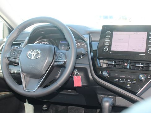 Certified 2024 Toyota Camry SE w/ Blackout Package (TMS) FWD image 23