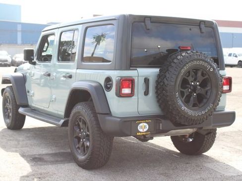 Used 2023 Jeep Wrangler Unlimited Sport AWD/4WD image 3