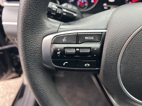 Used 2021 Kia K5 LX image 14