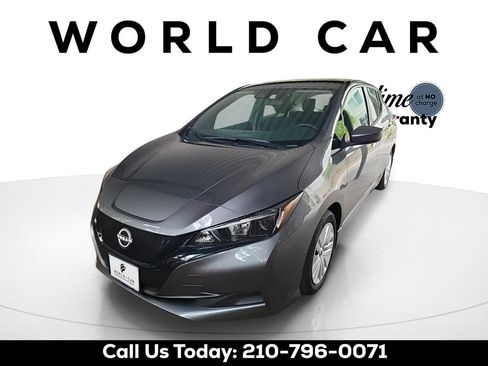 Used 2025 Nissan Leaf S FWD image 4