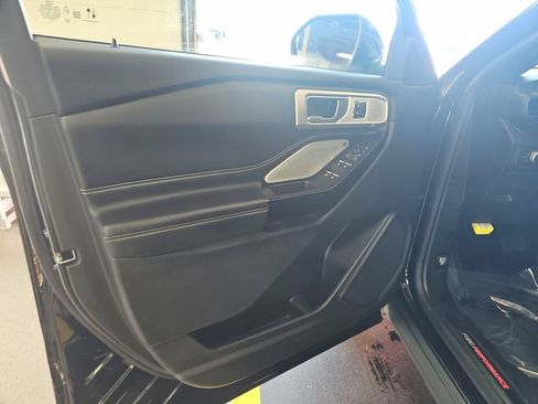 Used 2023 Ford Explorer ST w/ Equipment Group 401A AWD/4WD image 12
