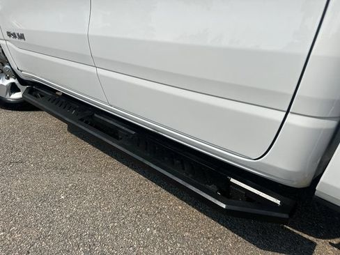 Used 2020 RAM 1500 Big Horn AWD/4WD image 17