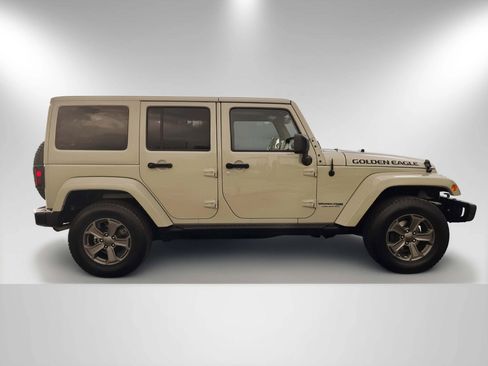 Used 2018 Jeep Wrangler Unlimited Sport AWD/4WD image 4