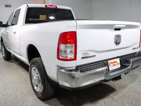 Used 2022 RAM 2500 Big Horn w/ Cold Weather Group image 9