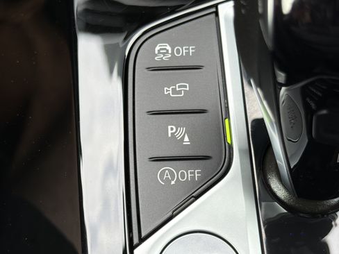 Used 2023 BMW X3 sDrive30i w/ Premium Package RWD image 11