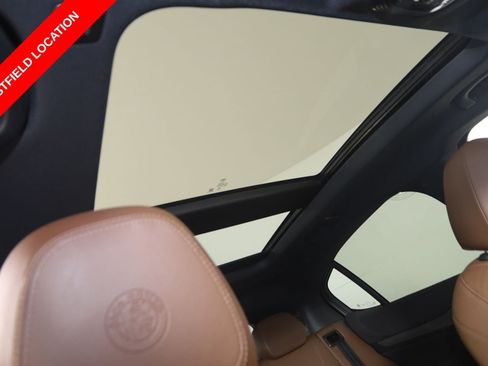 Used 2024 Alfa Romeo Stelvio Ti AWD/4WD image 12