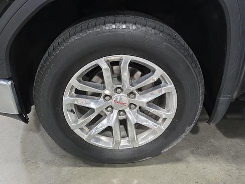 Used 2022 GMC Sierra 1500 SLT image 31