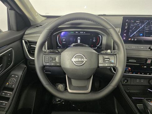 New 2026 Nissan Rogue Platinum image 30