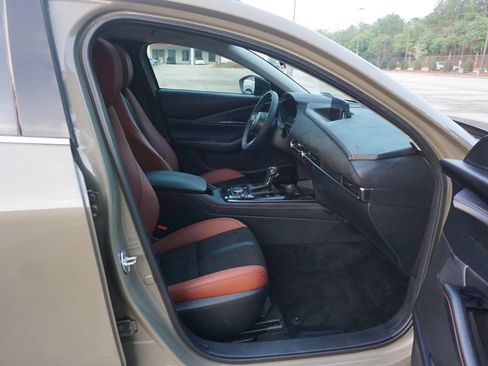 Used 2024 MAZDA CX-30 Carbon AWD/4WD image 16