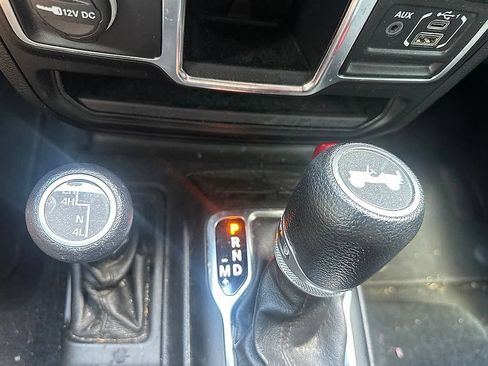 Used 2020 Jeep Wrangler Unlimited Sport AWD/4WD image 17