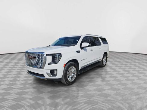 Certified 2021 GMC Yukon XL Denali AWD/4WD image 4