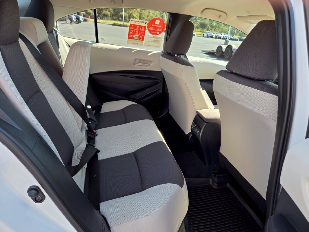 New 2027 Toyota Corolla LE w/ LE Premium Package FWD image 14