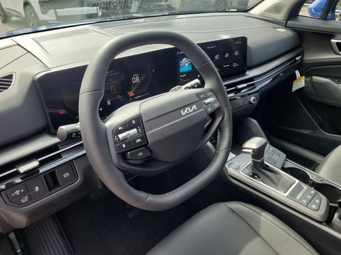 New 2026 Kia Sportage EX w/ EX Panorama Roof Package FWD image 24
