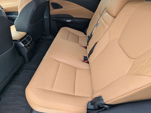 Certified 2025 Lexus RX 350 Premium image 22