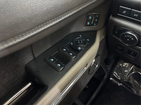 Used 2021 Ford Expedition Max Limited RWD image 41