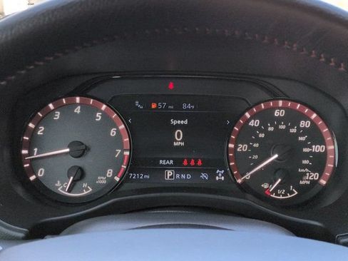 Used 2025 Nissan Frontier PRO-4X AWD/4WD image 24