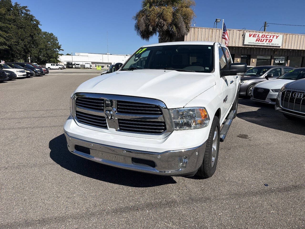 Used 2017 RAM 1500 Big Horn RWD image 1