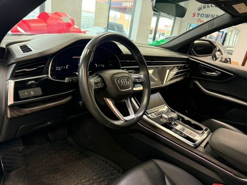 Used 2021 Audi Q8 Premium Plus w/ Premium Plus Package AWD/4WD image 23