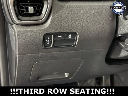 Used 2021 Kia Sorento LX image 14
