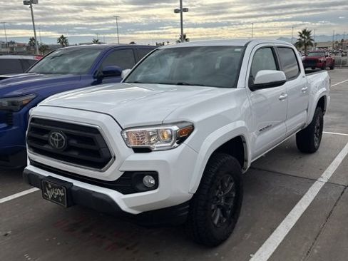 Used 2022 Toyota Tacoma SR5 image 1