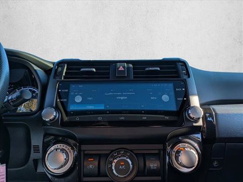 Used 2018 Toyota 4Runner TRD Off-Road Premium w/ TRD Performance Package image 12