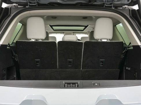 Certified 2025 Ford Expedition Platinum image 23