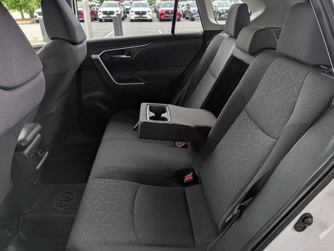 Used 2020 Toyota RAV4 XLE w/ Convenience Package AWD/4WD image 24