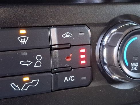 Certified 2019 Ford F150 XLT w/ Equipment Group 302A Luxury image 26