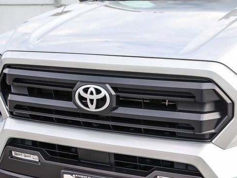 Used 2024 Toyota Tacoma SR5 RWD image 6