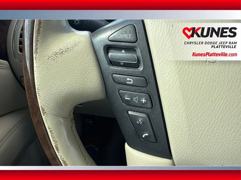 Used 2012 INFINITI QX56 4WD w/ Deluxe Touring Pkg image 23