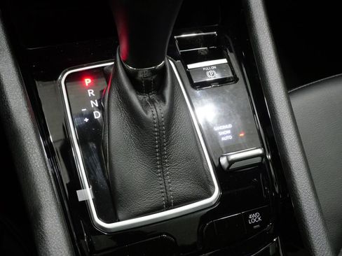 New 2026 Jeep Compass Latitude w/ Sun and Sound Group image 24