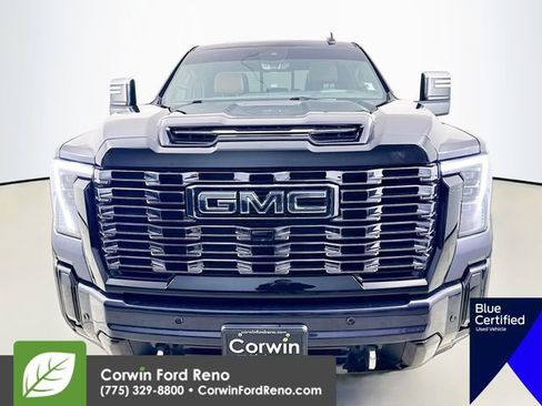 Used 2025 GMC Sierra 2500 Denali Ultimate image 2