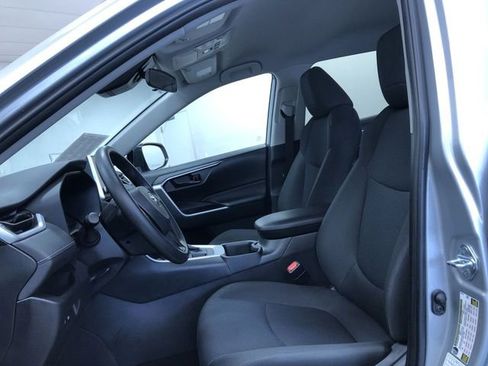 Used 2025 Toyota RAV4 LE image 19